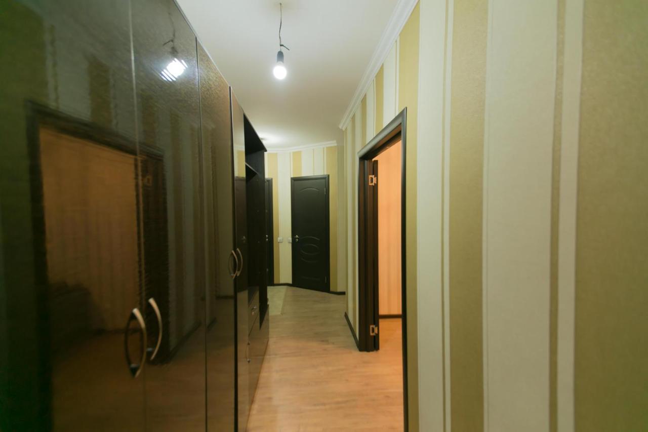 Cozy Apartment On Sarayshyq Street 5E Astana Exterior foto