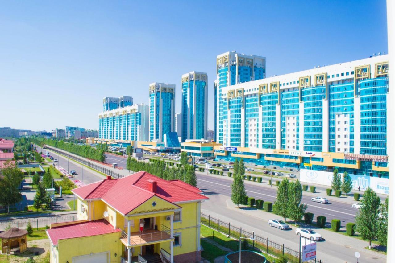 Cozy Apartment On Sarayshyq Street 5E Astana Exterior foto